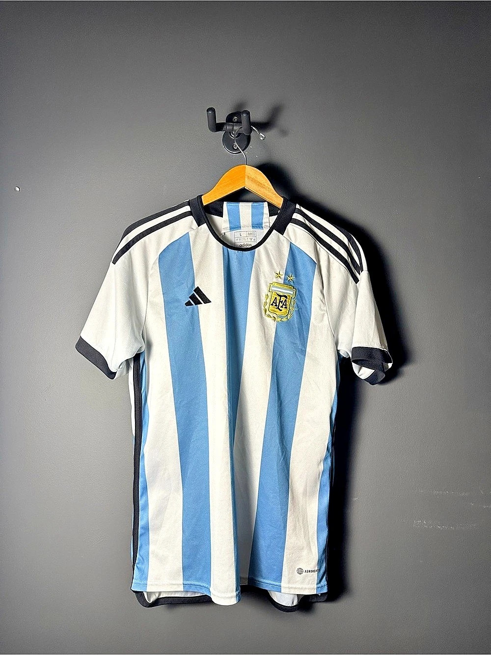Adidas Argentina Home Soccer Jersey 2022 World Cup Sky Blue White Stripes Large